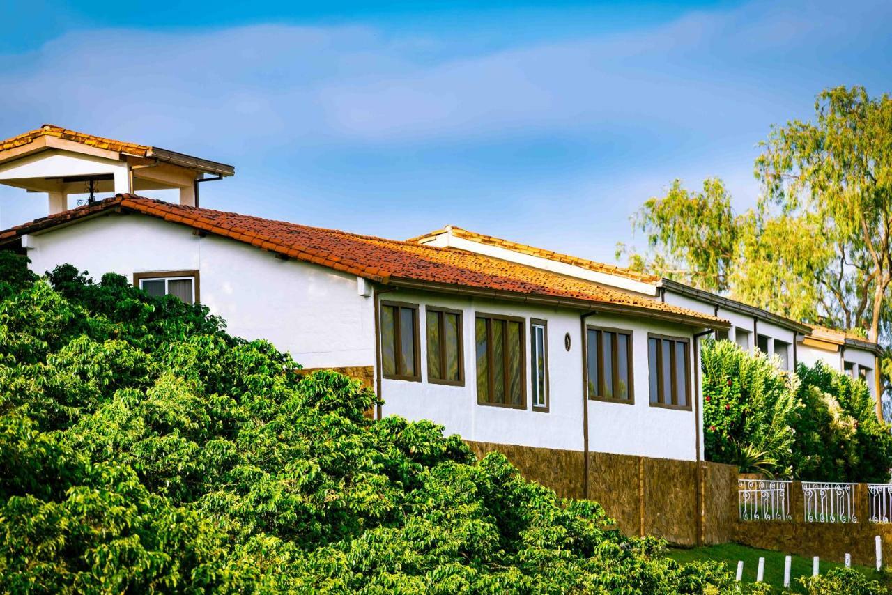 Hotel Estrella Del Monte Armênia Exterior foto